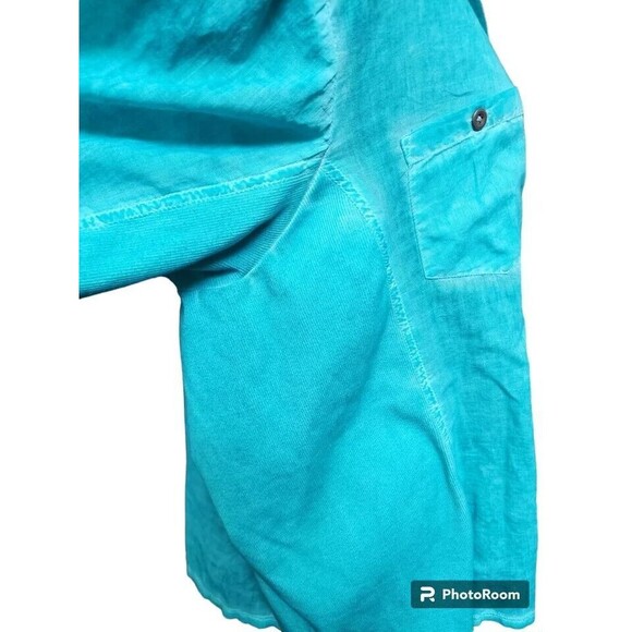 Keren Hart Blouse Size 2X NEW Distressed Finish Blue Button Front Tab Sleeves - Picture 4 of 10